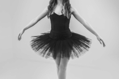 019-Olivia-David-Lawson-Studios